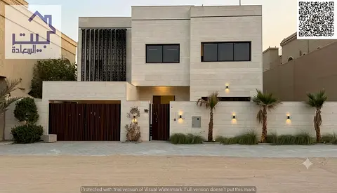 Prime Location • Best Value • High ROI • Freehold