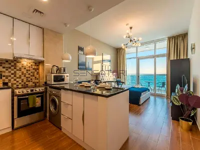 4 cheques | Fully Furnished | Prime Location