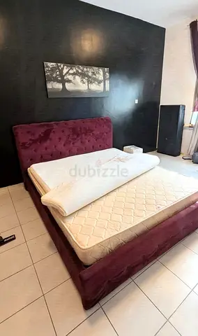 King size upholstered bed frame with headboard - Burgundy velvet