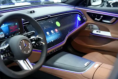 Mercedes-Benz E-Class E 300, миниатюра 12