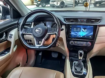 صورة 12 لـ 2020 Nissan X-TRAIL