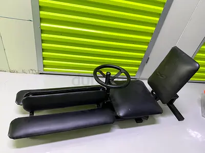 Heavy-Duty Martial Arts Leg Stretcher / Split Machine – Adjustable Hand Wheel