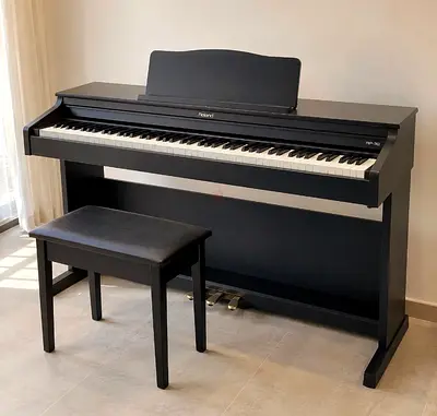 Roland Digital Piano RP-30 with Bench - Black