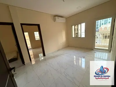 ثاني ساكن غرفتين وصالة في النباعة مع بلكونة مطبخ واسع بخزائن كثيرة غاز مركزي وتكييف اسبليت وإضاءة طبيعية وبناية نظيفة وسهولة في السداد