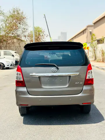 صورة 4 لـ 2014 Toyota INNOVA
