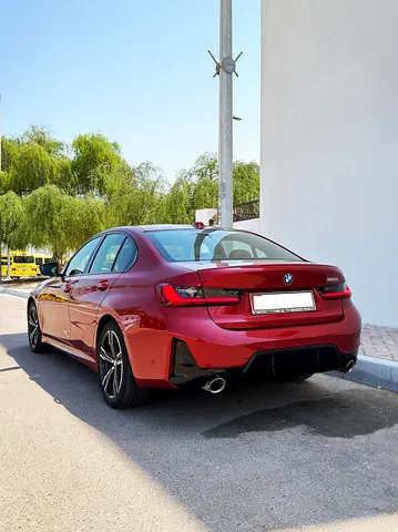 BMW 3 Series 320i, миниатюра 8