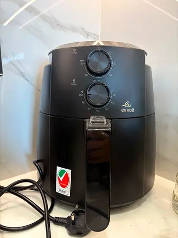 Evvoli Airfryer Never Used