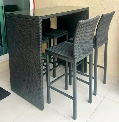 Bar Table Rattan+4 chairs 600 dirhams