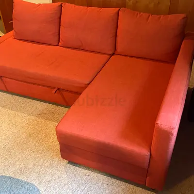 Orrange L-shaped Sofa with Chaise - Good Condition