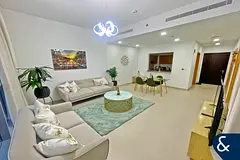 Furnished | City Views | Modern | 1 Bed