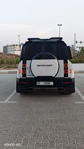 Land Rover Defender 110 X-Dynamic HSE, миниатюра 3