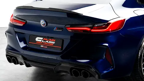 2023 BMW M8 thumbnail 19