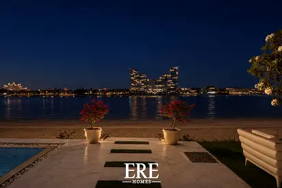 Luxury Beachfront Villa | Frond E | Palm Sale