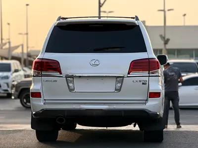 2015 Lexus LX-SERIES 照片 11