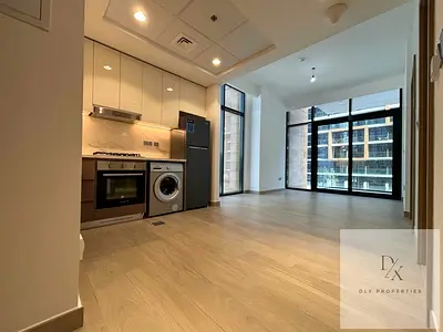 MULTIPLE UNITS | SPACIOUS | CHILLER FREE