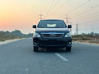 صورة 4 لـ 2014 Toyota INNOVA