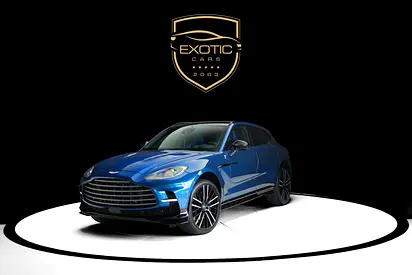 DBX 707 | CARBON TRIM INTERIOR | SPORT SEATS | WARRANTY AVAILABLE