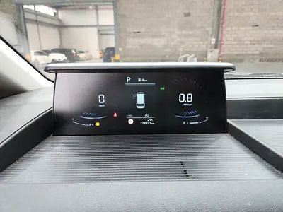 2022 Hyundai STARIA photo 9
