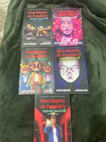 Set of 11 books of Five Nights at Freddy's Fazbear Frights collection - paperback books