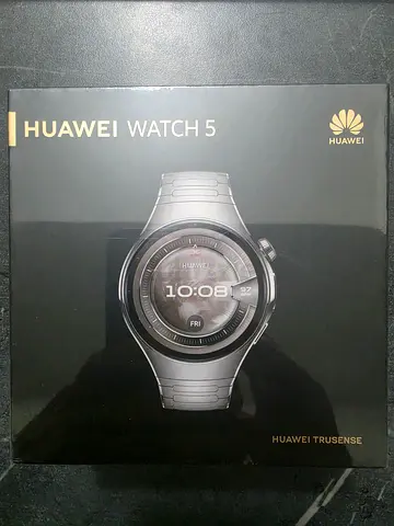 Huawei Watch 5 46mm Aerospace grade titanium case and strap