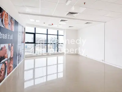 Close to Metro | Vacant | Large Layout