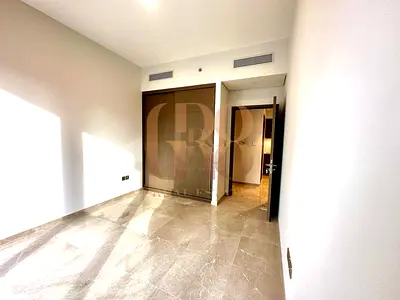 Spacious Bedroom | Walking distance to Dubai Mall
