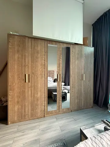 Large 4-Door Wardrobe with Mirror, bedside tables and chest of draw set - Oak Finish