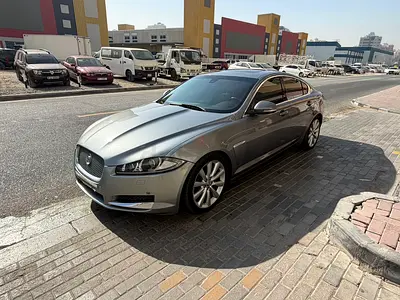 2012 Jaguar XF – GCC Spec