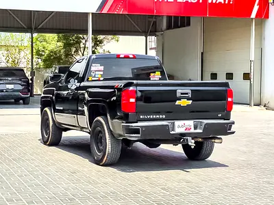 2018 Chevrolet SILVERADO 1500 照片 8