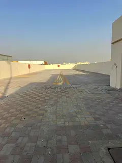Prime 10,000 Sq. Ft. Open Yard & Office Block for Rent – Emirates Industrial City