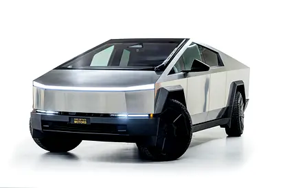 2026 Tesla CYBERTRUCK photo 3