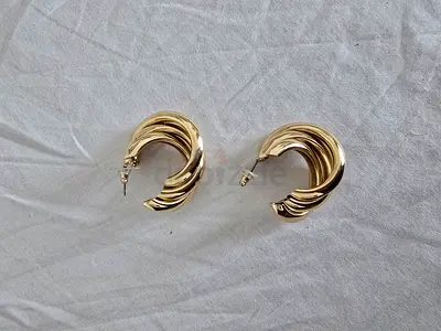 Earings