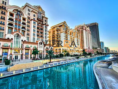 Canal View | Mid Floor | Prime location