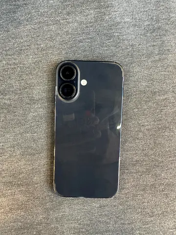 iPhone 16 128GB