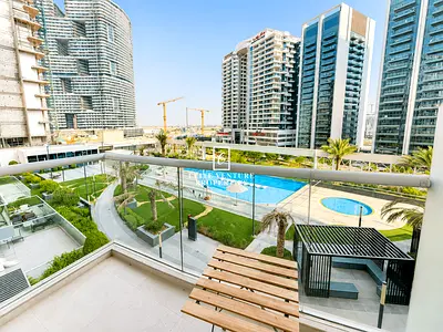 GREAT INVESTMENT | SPACIOUS LAYOUT | POOL VIEW