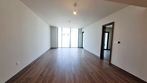 Genuine Sale | On the Lagoon | High Floor | Maid
