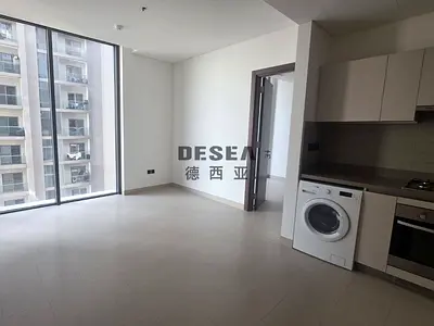 Pool View | Prime Location | Vacant