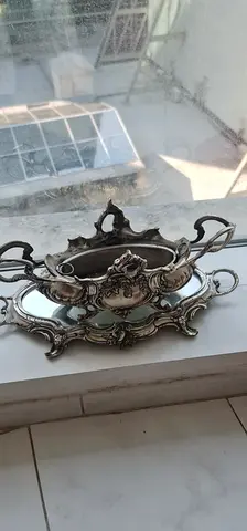 Vintage Ornate Silver-Plated Serving Dish Set (2 Pieces)