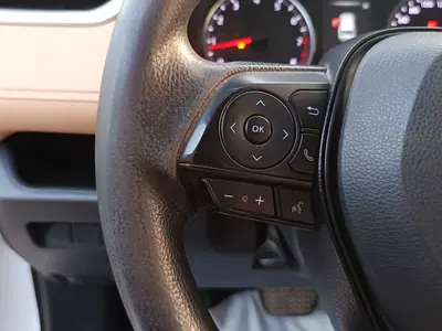 صورة 9 لـ 2023 Toyota RAV 4