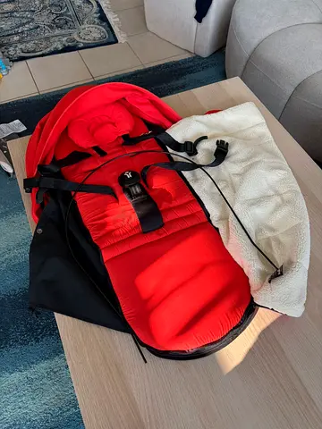 Yoyo Newborn Pack - Very Good Condition