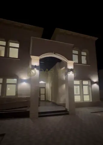 Specious and First inhabitant villa for rent - Al Soyooh area