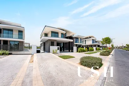 Lamborghini V8 Mansion | Golf Course Frontage | Rooftop Lounge