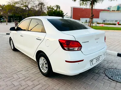 صورة 15 لـ 2023 KIA PEGAS