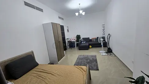 Move-In Ready Spacious Furnished private room High-Speed WiFi & Prime Amenities - Great Location!