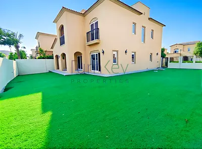 Stand Alone Villa | Single Row | Corner