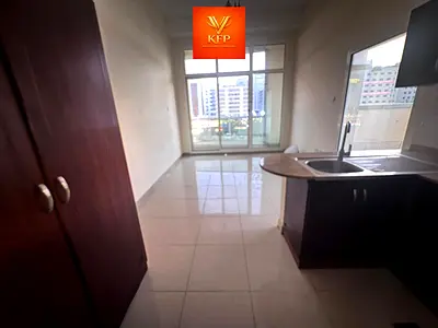BRIGHT & CLEAN APARTMENT | READY TO MOVE | WITH BALCONY