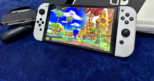 Used Nintendo Switch (OLED) - White/Black, Good Condition