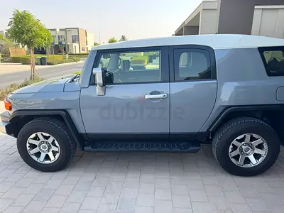 FJ Cruiser 2023 - Great Condition