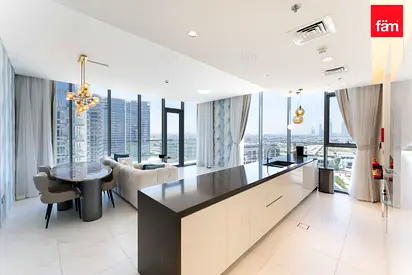 District One High Floor Full Lagoon Down Town View
