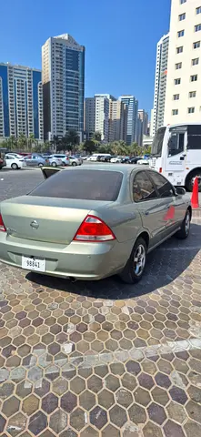 2010 Nissan SUNNY — фото 5